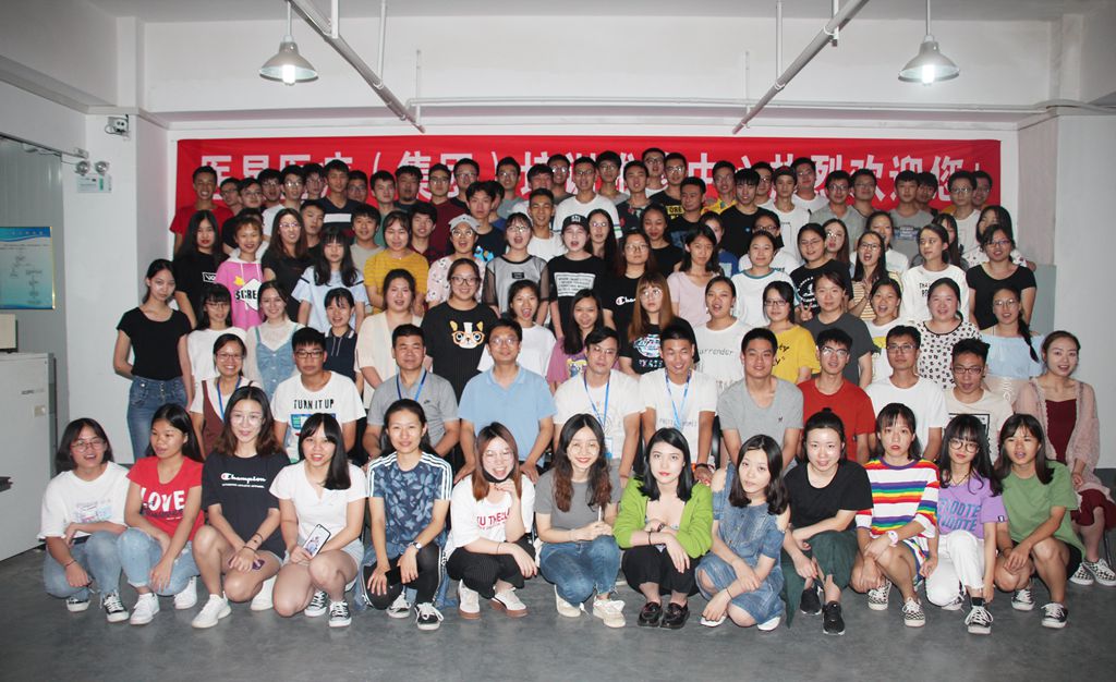 【醫(yī)星學校(xiào)】第二屆中南民族大(dà)學實踐班開(kāi)班啦!