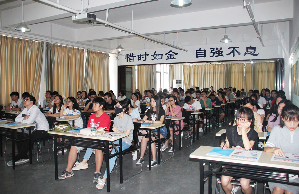 【醫(yī)星學校(xiào)】第二屆中南民族大(dà)學實踐班開(kāi)班啦!